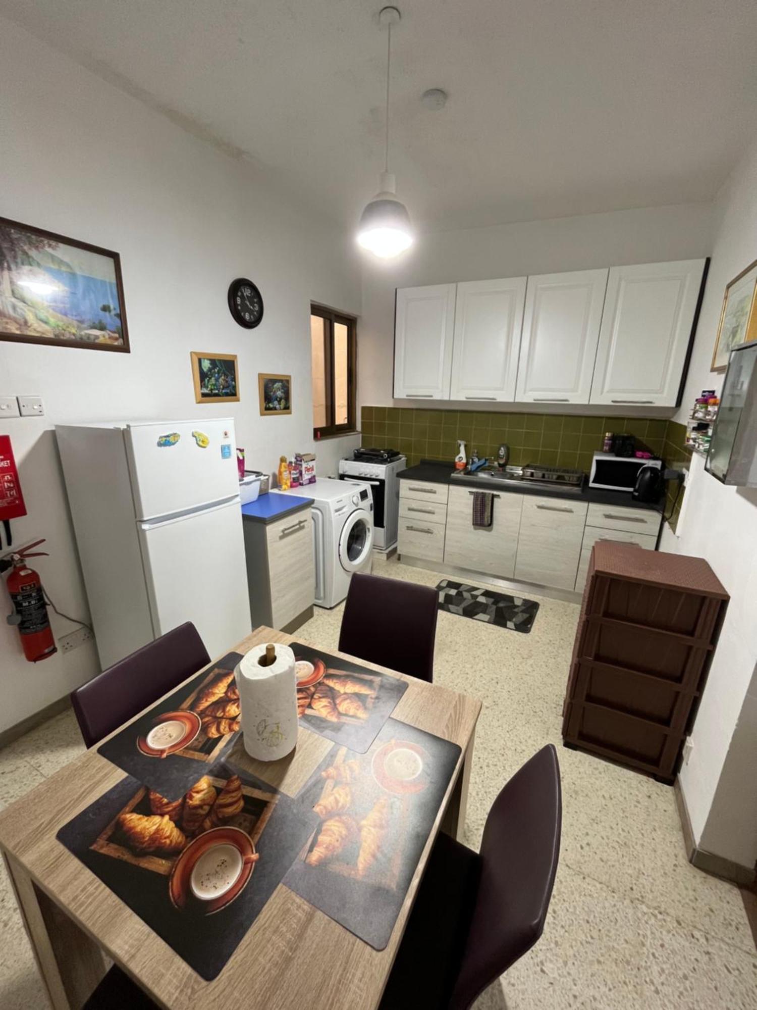 Seafront Apartment With Amazing Sunset View Ксленди Екстериор снимка